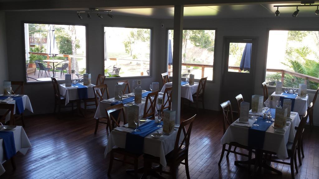 Bay Waters Holiday Resort Бейтманс Бей Екстериор снимка