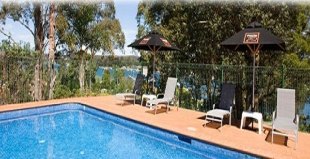 Bay Waters Holiday Resort Бейтманс Бей Екстериор снимка