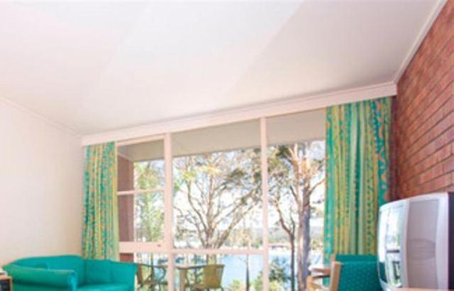 Bay Waters Holiday Resort Бейтманс Бей Стая снимка